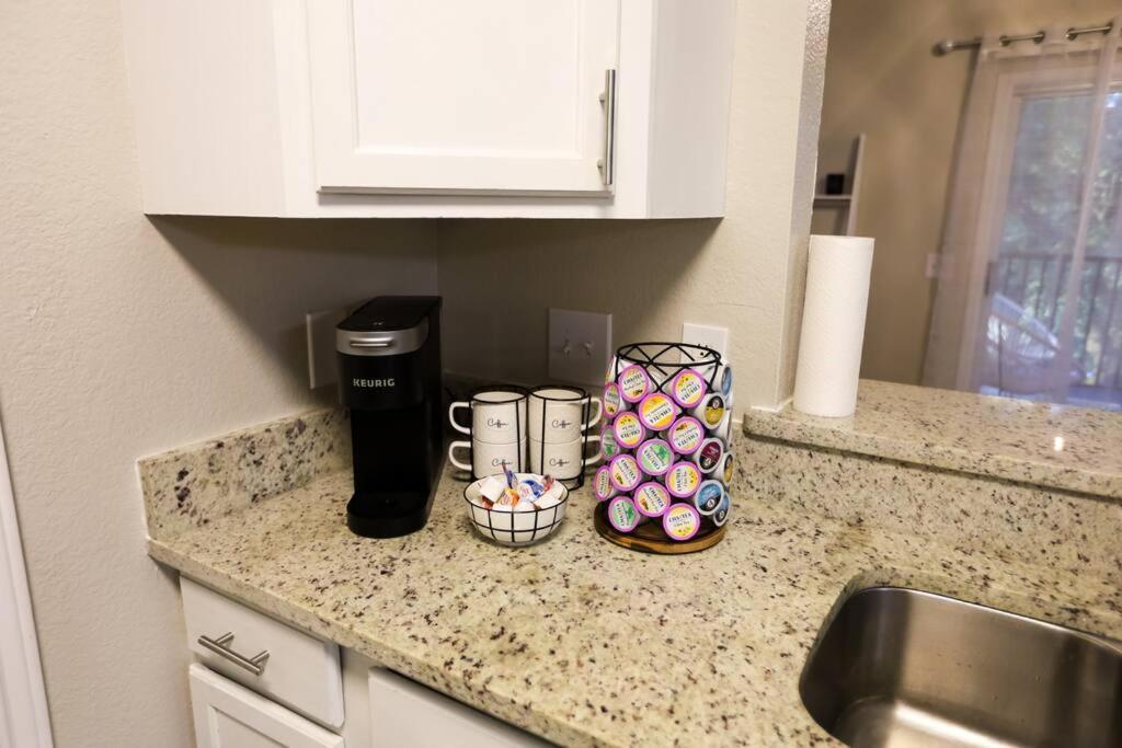 Lux 2Bd 2Ba Minutes From The Water Pensacola Exterior foto