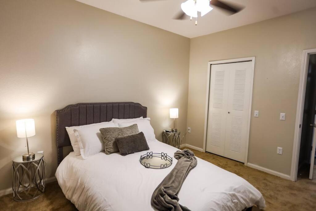 Lux 2Bd 2Ba Minutes From The Water Pensacola Exterior foto